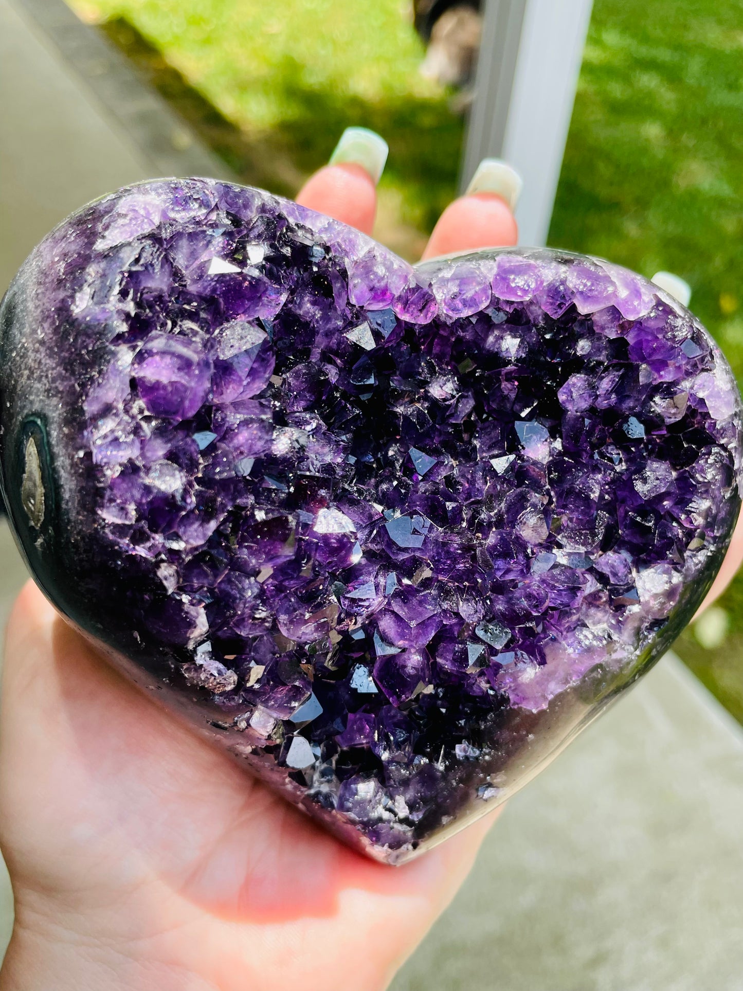 Uruguayan Amethyst Heart - XL
